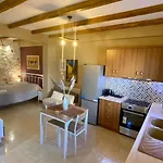 Panoraias Luxury Kyparissia