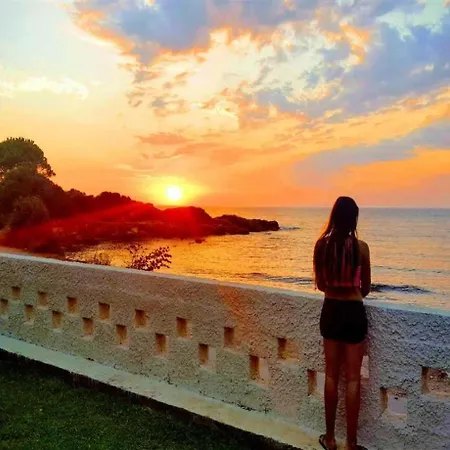 Panoraias Luxury Apartment Kyparissia