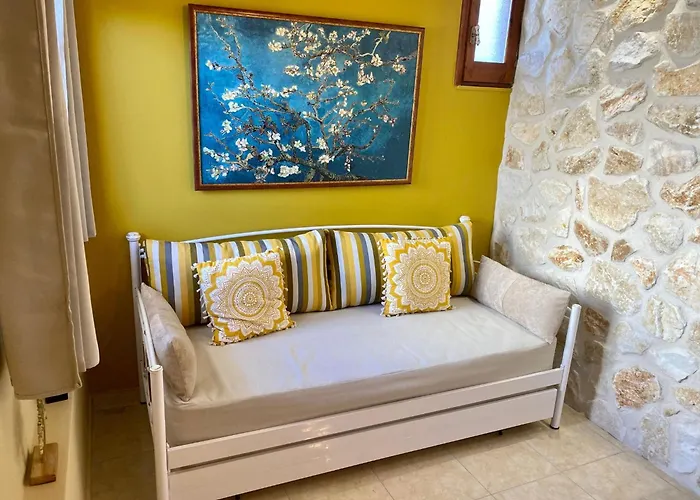 Panoraias Luxury Kyparissia