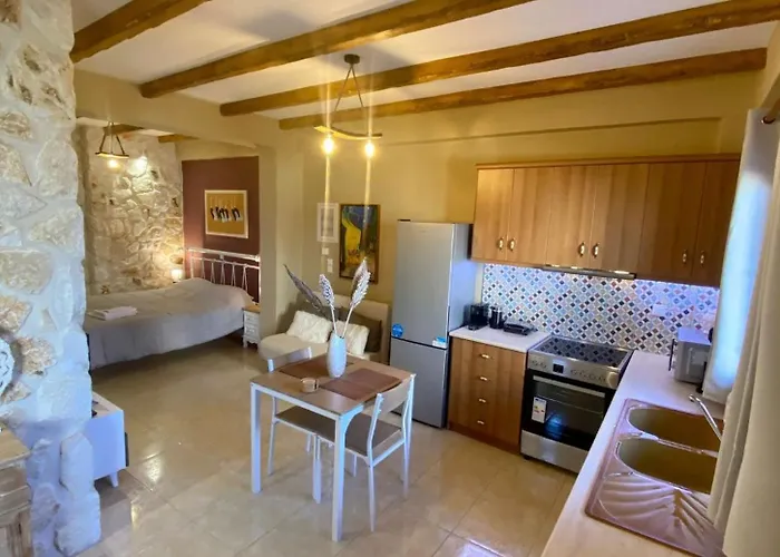 Panoraias Luxury Kyparissia